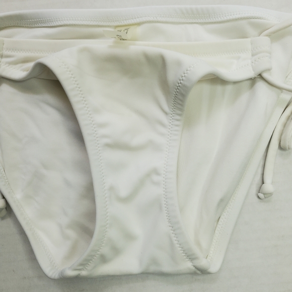 Victoria's Secret - Picture 5 of 14